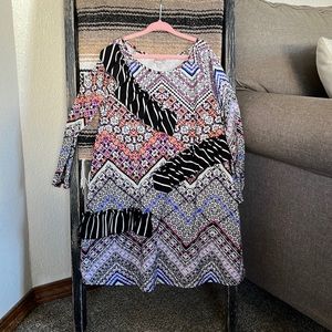 Colorful Mudd shirt 💕